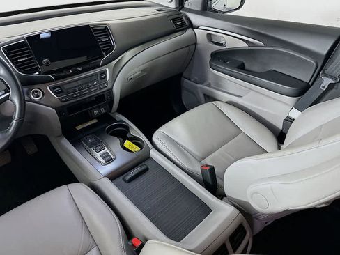 Used 2021 Honda Pilot Special Edition image 11
