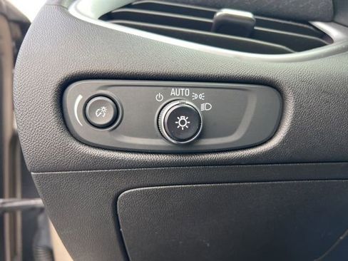 Used 2023 Chevrolet Malibu LT image 10