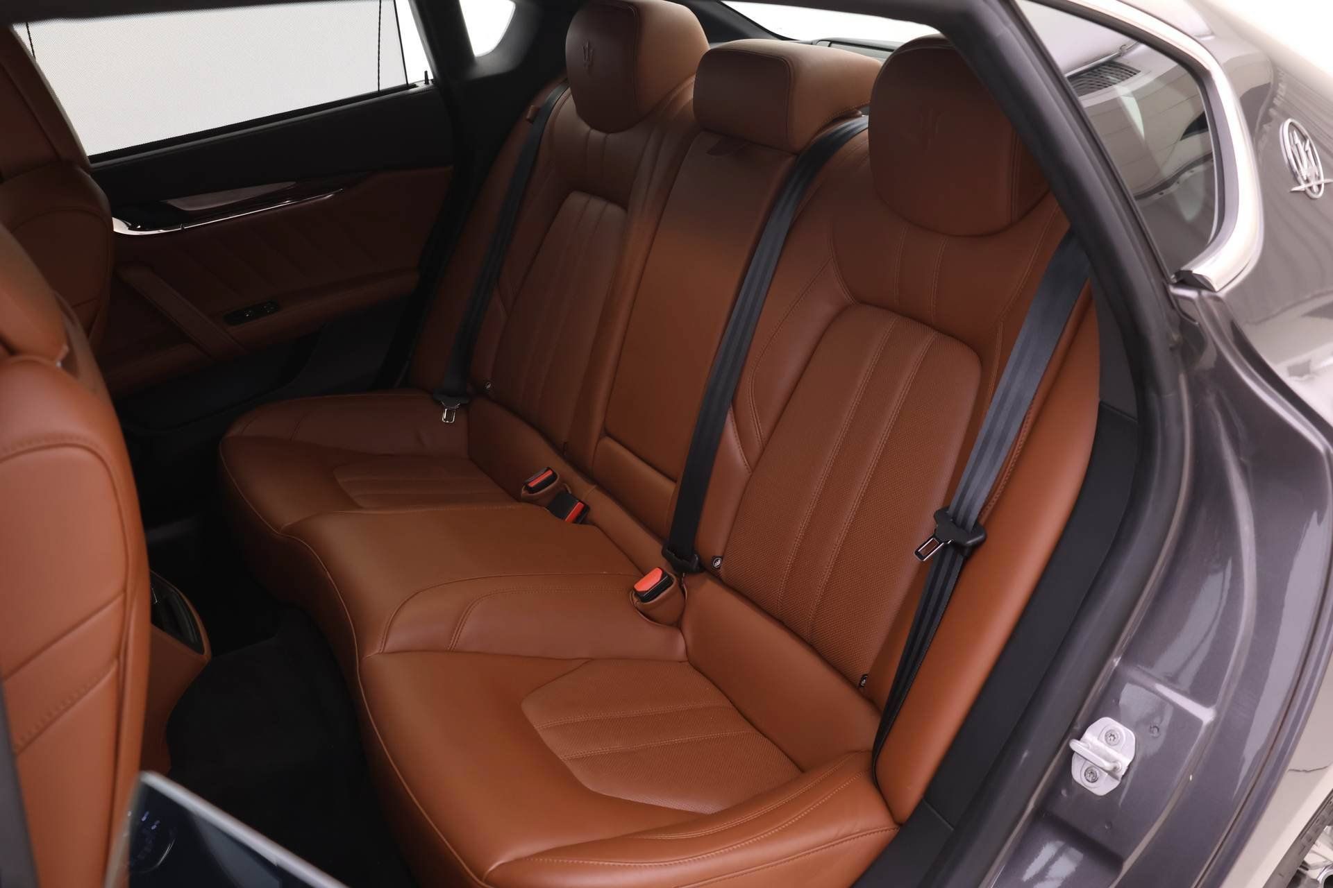 Used 2020 Maserati Quattroporte S GranSport Q4 AWD/4WD image 16