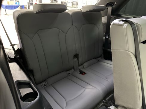 Used 2020 Audi Q7 2.0T Premium Plus image 32