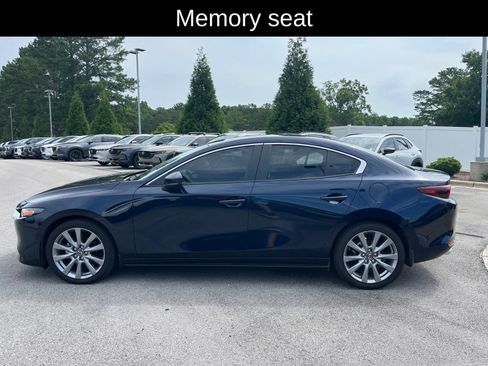 Certified 2025 MAZDA MAZDA3 s FWD image 8