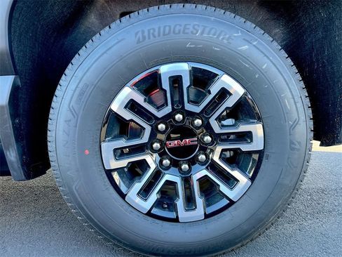 New 2026 GMC Sierra EV Elevation w/ Premium Package image 25