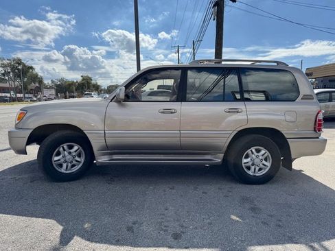 Used 2000 Lexus LX 470 4WD image 5