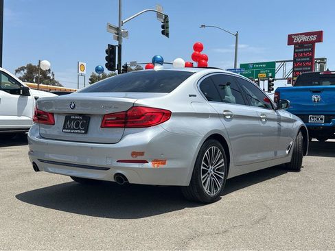 Used 2019 BMW 530e w/ Premium Package RWD image 12
