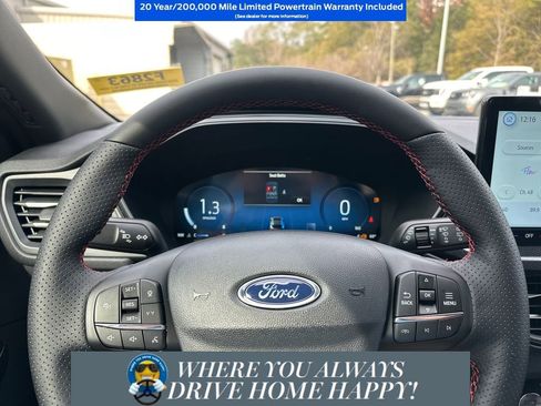 New 2026 Ford Escape ST-Line Select w/ Tech Pack #2 AWD/4WD image 12