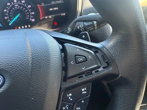 Used 2018 Ford Fusion SE w/ Fusion SE Technology Package image 15