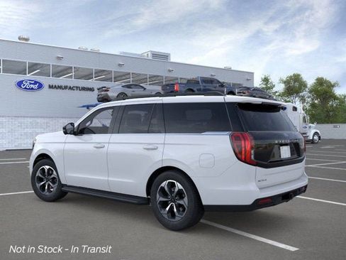 New 2026 Ford Expedition Active RWD image 5
