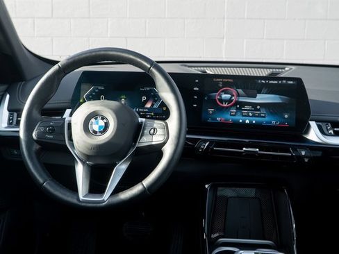Used 2025 BMW X1 xDrive28i image 22