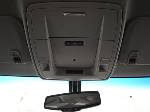 Used 2018 Chevrolet Silverado 1500 LT image 28