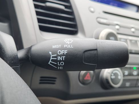 Used 2011 Honda Civic LX image 22