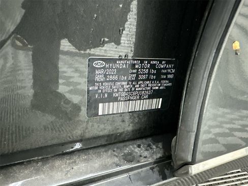 Used 2023 Genesis G80 2.5T image 32