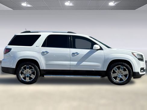 Used 2017 GMC Acadia Limited SLT FWD image 2