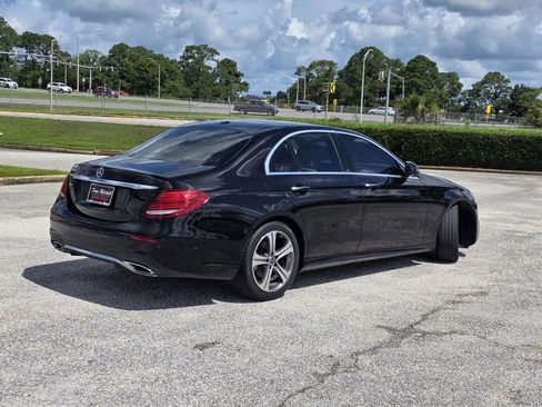 Used 2018 Mercedes-Benz E 300 w/ Premium 1 Package image 5
