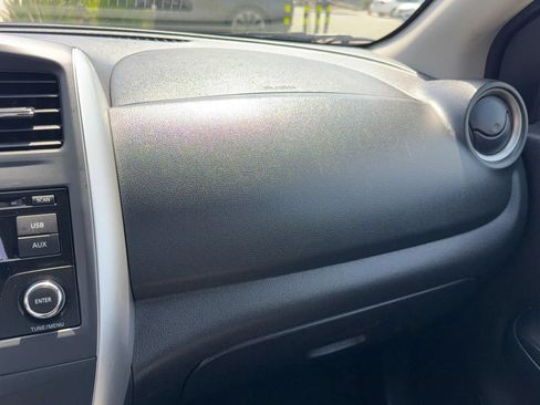 Used 2017 Nissan Versa SV FWD image 21