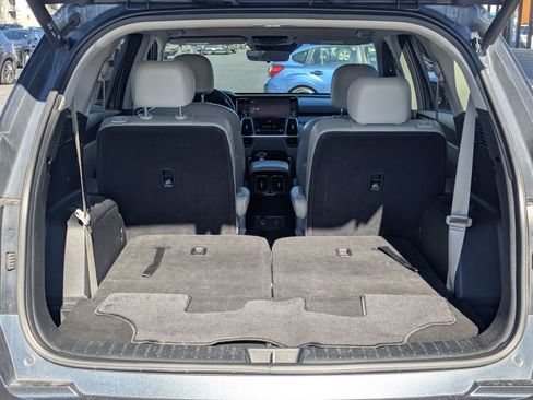 Used 2021 Kia Sorento SX image 32