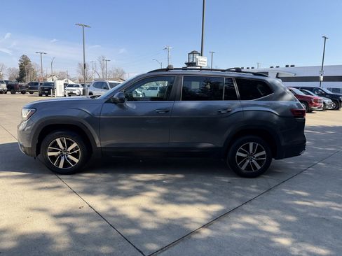 Used 2022 Volkswagen Atlas SE image 8