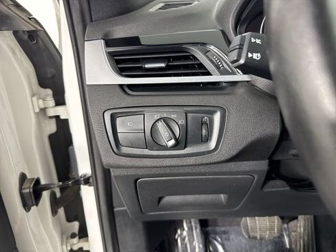 Used 2019 BMW X1 xDrive28i w/ Convenience Package AWD/4WD image 14