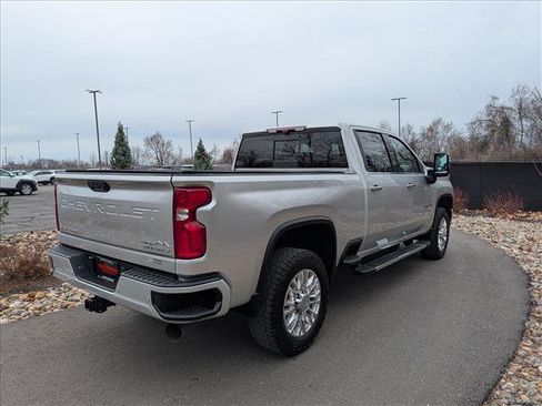Used 2022 Chevrolet Silverado 3500 High Country w/ Z71 Off-Road Package image 5