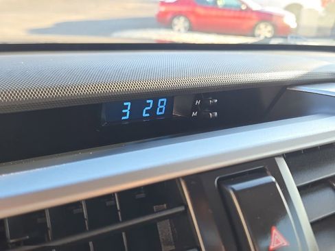 Used 2024 Toyota 4Runner SR5 image 25