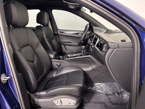 Certified 2024 Porsche Macan S w/ Premium Plus Package AWD/4WD image 23