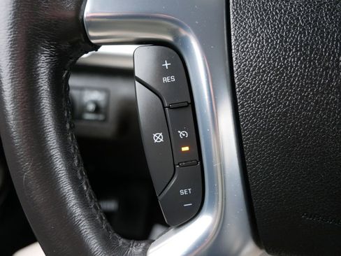 Used 2015 GMC Acadia SLE AWD/4WD image 31