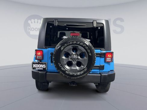 Used 2017 Jeep Wrangler Unlimited Sport image 5