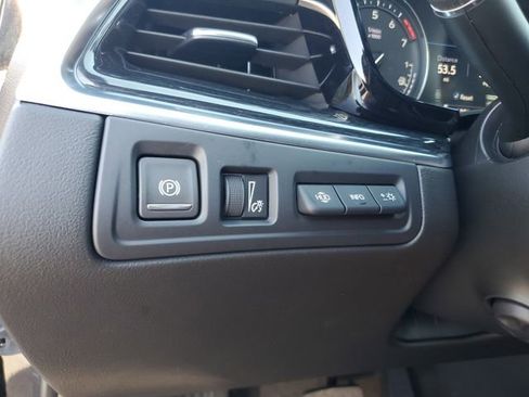 Used 2025 Cadillac XT5 Premium Luxury w/ Technology Package image 28