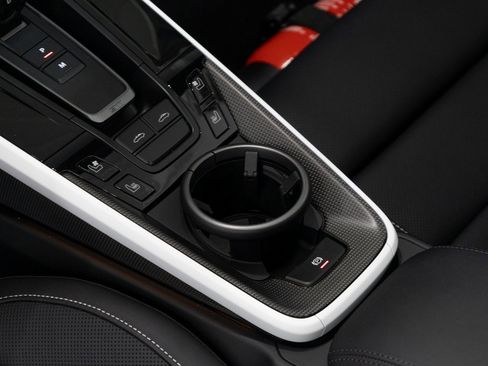 Certified 2026 Porsche 911 Targa 4 GTS image 21