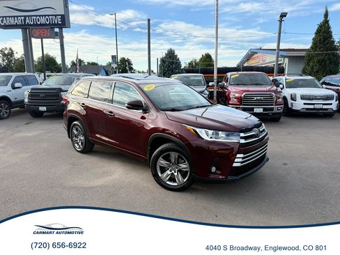 Used 2019 Toyota Highlander Limited Platinum AWD/4WD image 1