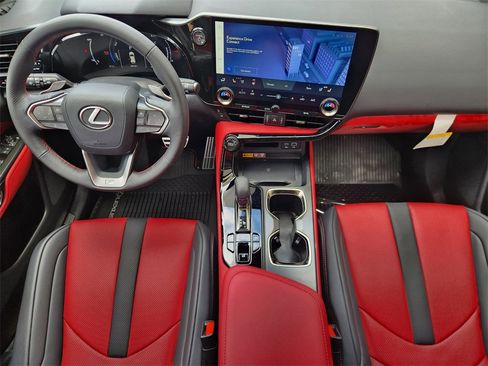 Used 2025 Lexus NX 450h+ F Sport image 26