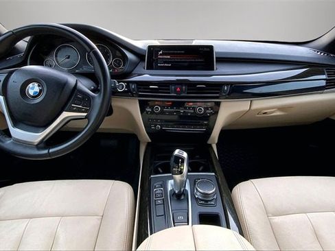 Used 2017 BMW X5 sDrive35i image 12