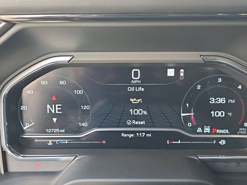 Used 2025 GMC Sierra 2500 AT4X image 26