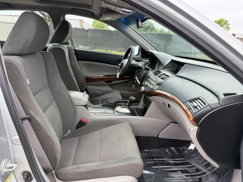Used 2012 Honda Accord EX image 18