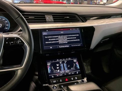 Used 2023 Audi e-tron Premium w/ Convenience Plus Package AWD/4WD image 6