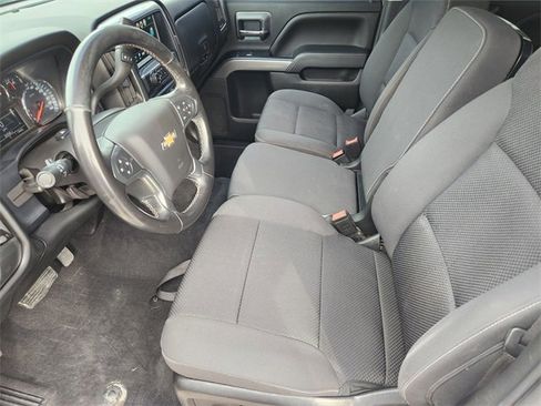 Used 2018 Chevrolet Silverado 1500 LT w/ Texas Edition image 14