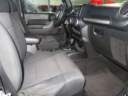 Used 2012 Jeep Wrangler Sport image 26