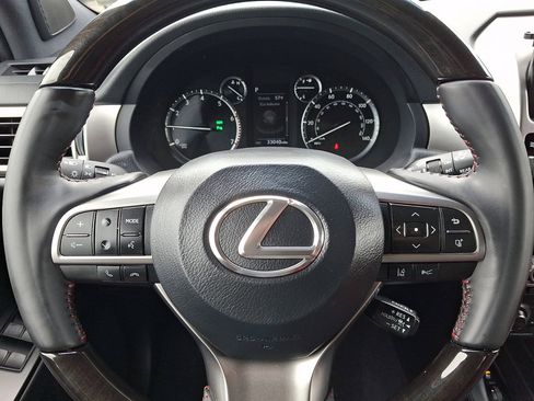 Used 2023 Lexus GX 460 Premium w/ Premium Package AWD/4WD image 27