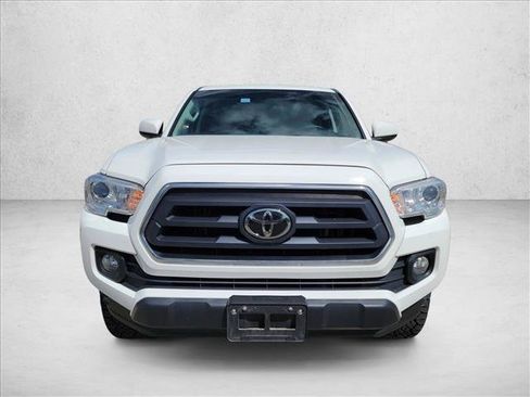 Used 2023 Toyota Tacoma SR5 RWD image 2