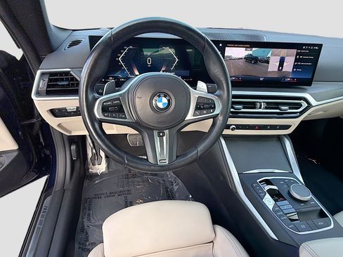 Used 2024 BMW 430i Convertible w/ M Sport Package image 16