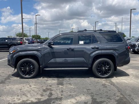 New 2026 Toyota 4Runner 4WD image 7