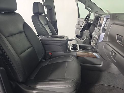 Used 2021 GMC Sierra 1500 SLT w/ SLT Premium Plus Package AWD/4WD image 39