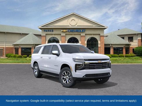 New 2026 Chevrolet Suburban Premier image 2