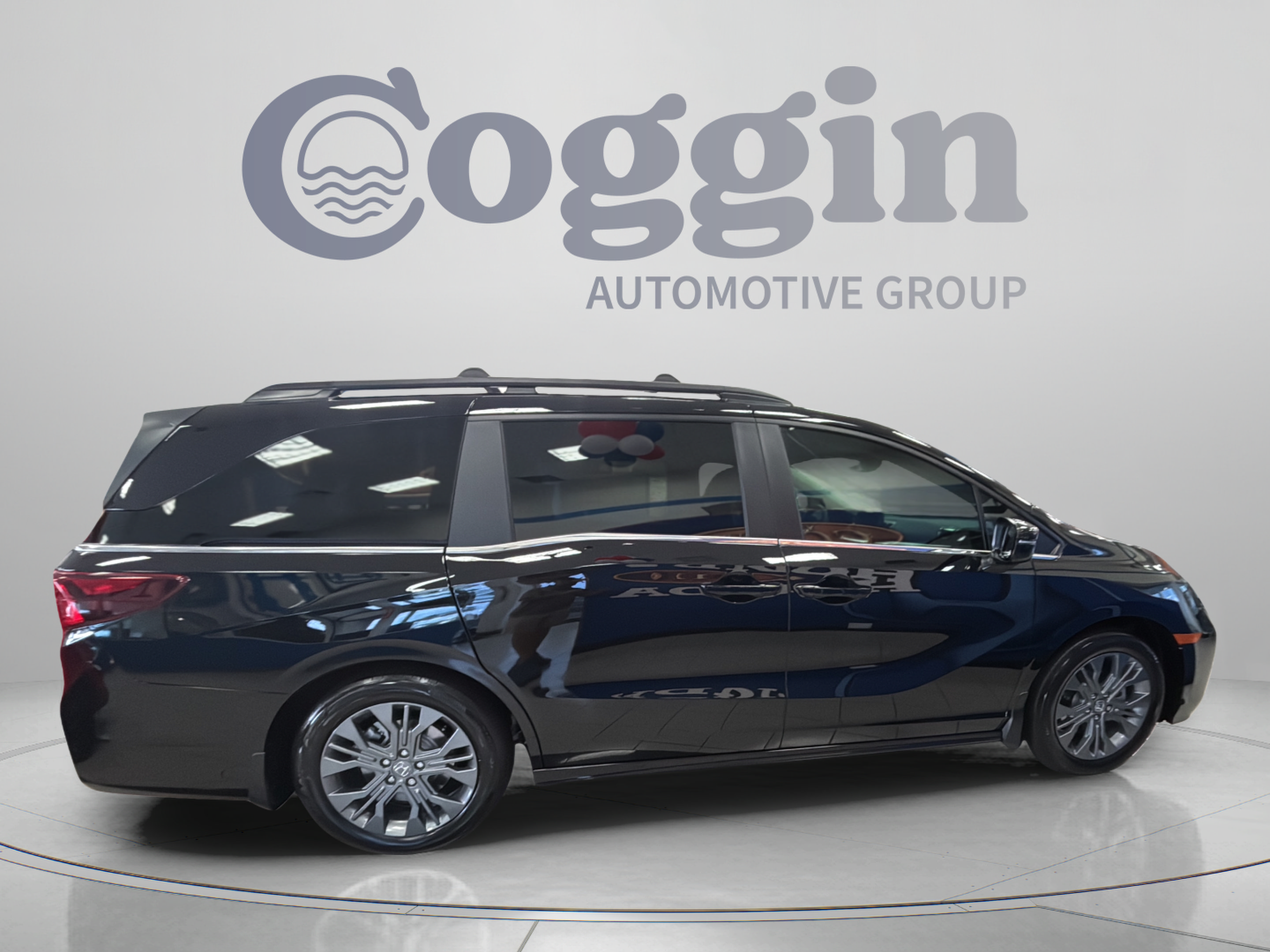 New 2026 Honda Odyssey Touring image 6