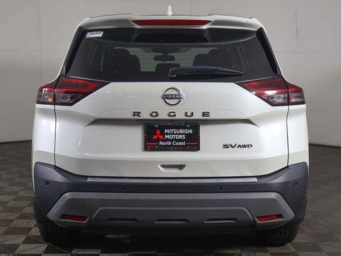 Used 2022 Nissan Rogue SV AWD/4WD image 10
