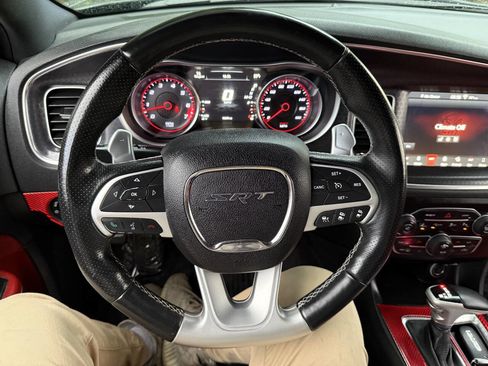 Used 2016 Dodge Charger SRT w/ Harman/Kardon Audio Group image 38