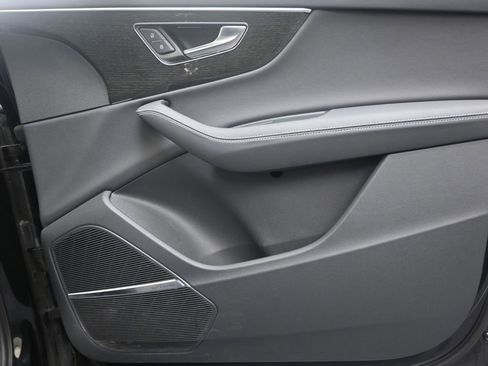 Certified 2025 Audi Q7 2.0T Premium Plus w/ Premium Plus Package image 11