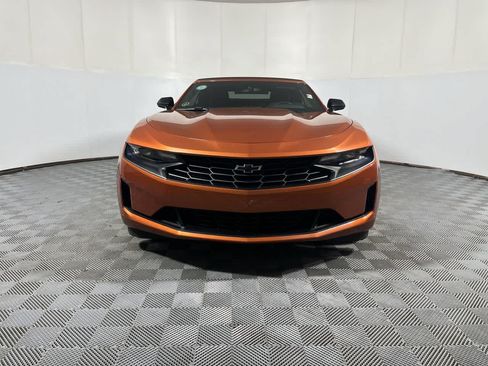 Used 2022 Chevrolet Camaro LT w/ Technology Package RWD image 3