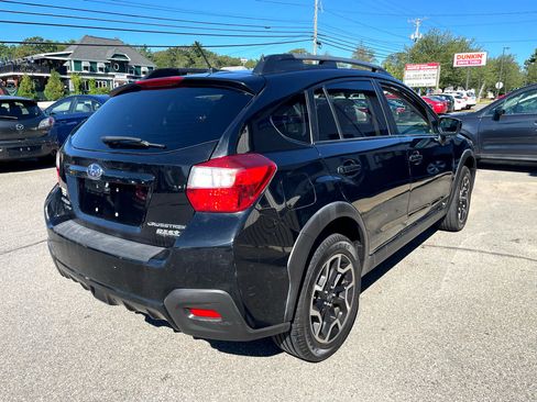 Used 2016 Subaru Crosstrek 2.0i Premium w/ Moonroof Package image 4