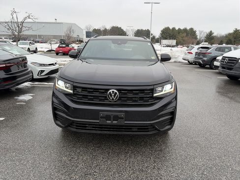 Used 2023 Volkswagen Atlas Cross Sport SEL R-Line image 2