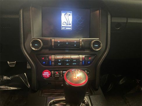 Used 2017 Ford Mustang Shelby GT350 image 12